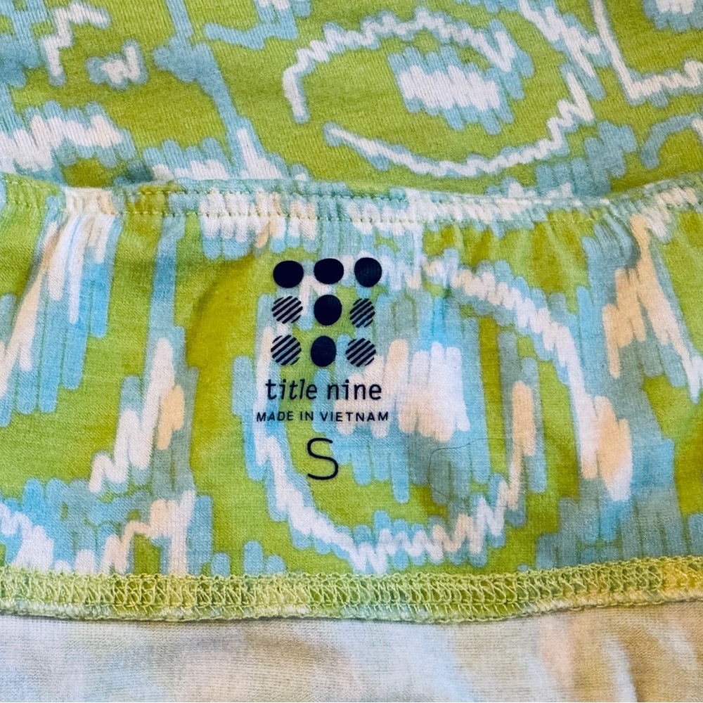 Title Nine Breeze Skirt Knit Stretches Lime Green Blue White Sporty Casual 4 6 S - Picture 5 of 8